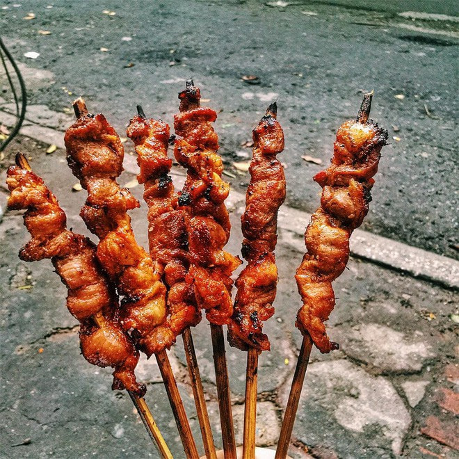 Nướng thịt bằng nồi chiên không dầu