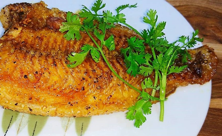 Cá diêu hồng chiên thơm ngon giòn rụm