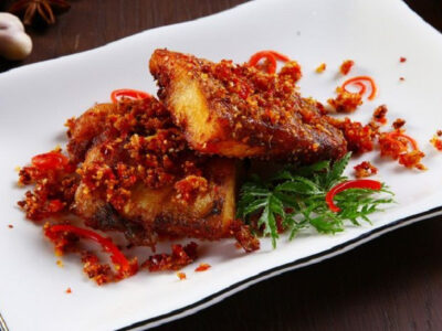 Cá lóc chiên sả ớt