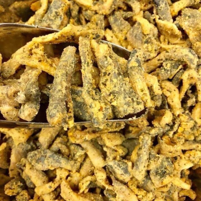 Món vẩy cá chiên giòn