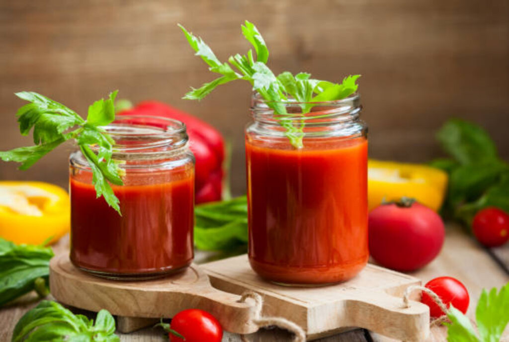 công dụng của nước ép cà chua cần tây