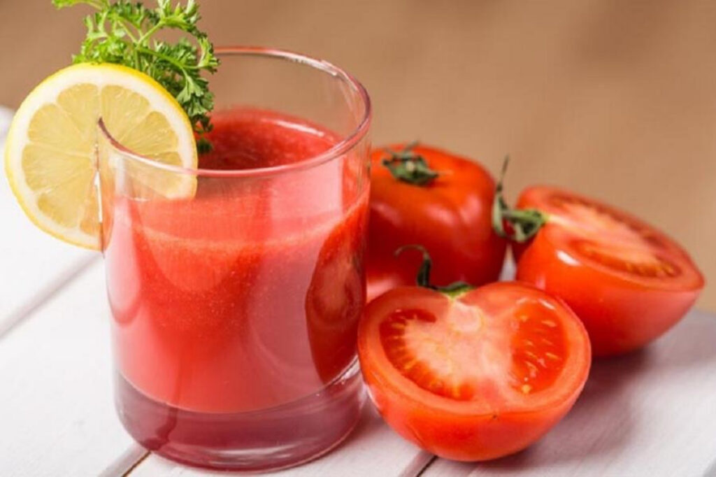 nước ép cà chua cần tây